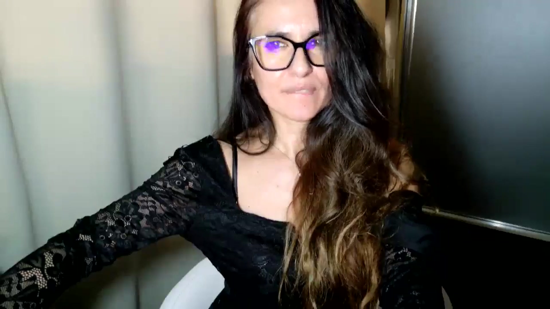 Gallery image thumbnail from DANIELLE's myfreecams stream on, 03/18/2026, 10:11 image 16 of 20