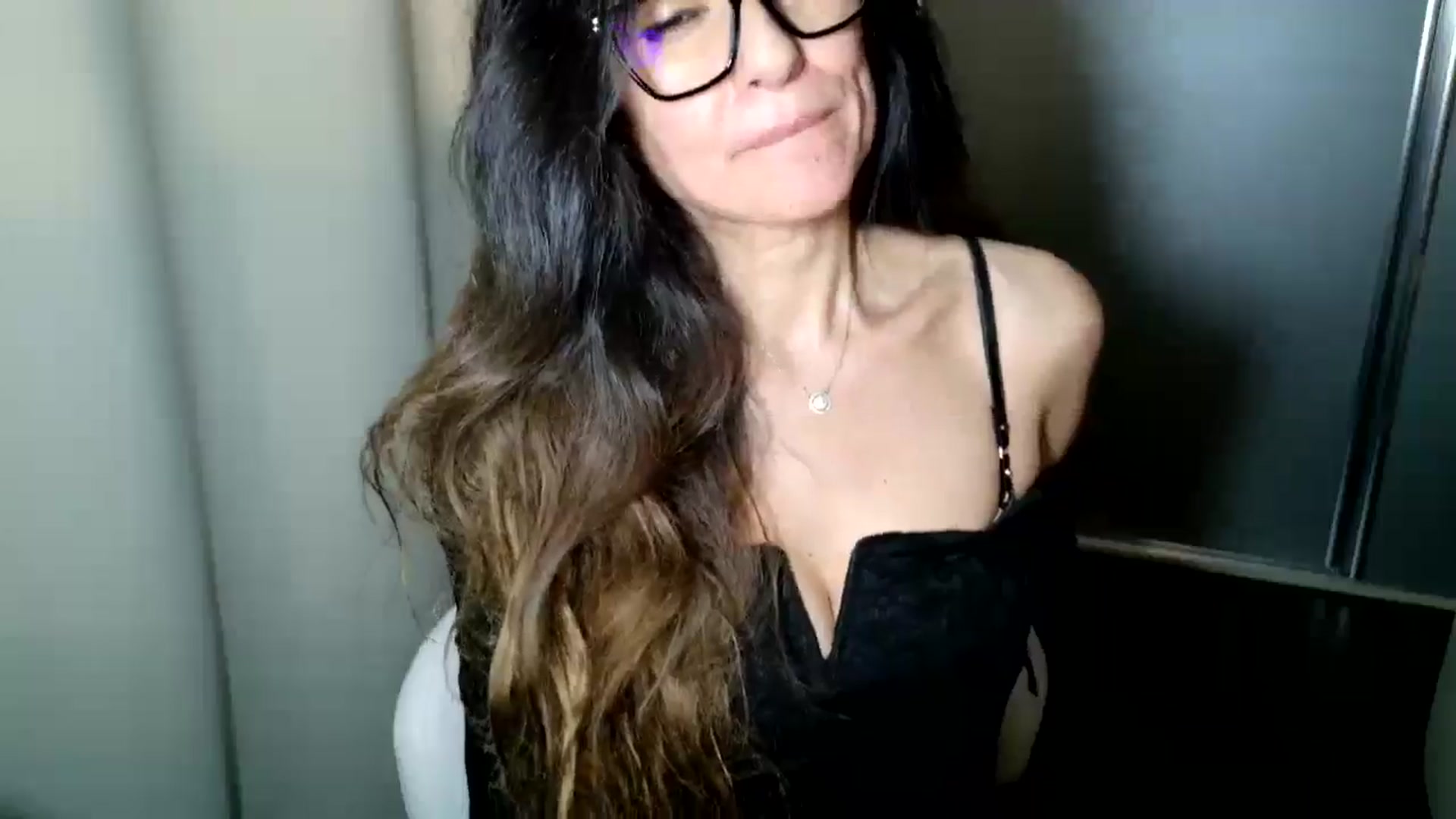 Gallery image thumbnail from DANIELLE's myfreecams stream on, 03/18/2026, 10:11 image 4 of 20