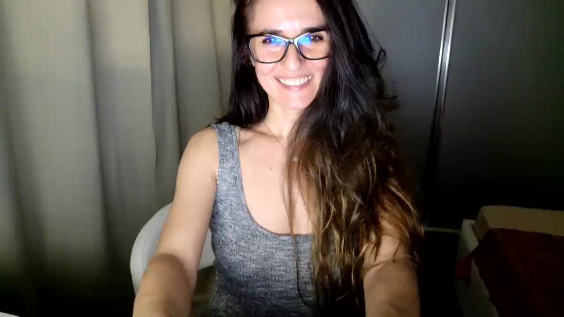 Gallery image thumbnail from DANIELLE's myfreecams stream on, 03/19/2026, 10:20 image 1 of 20