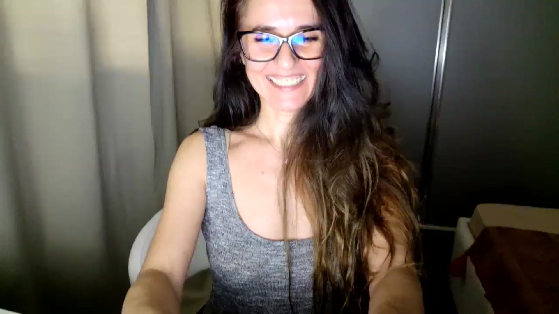 Gallery image thumbnail from DANIELLE's myfreecams stream on, 03/19/2026, 10:20 image 4 of 20