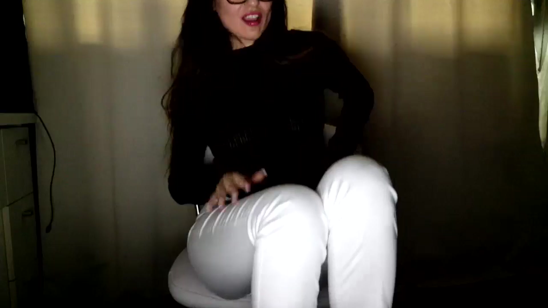Gallery image thumbnail from DANIELLE's myfreecams stream on, 03/30/2026, 11:29 image 18 of 20
