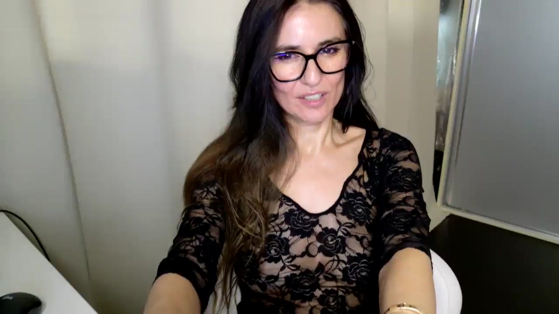 Gallery image thumbnail from DANIELLE's myfreecams stream on, 04/01/2026, 09:04 image 14 of 20