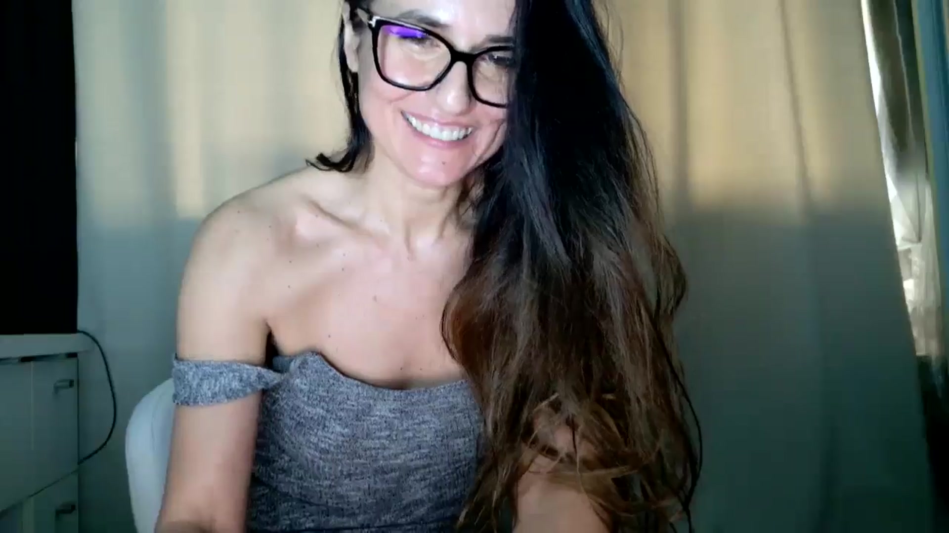 Gallery image thumbnail from DANIELLE's myfreecams stream on, 04/01/2026, 09:59 image 13 of 20