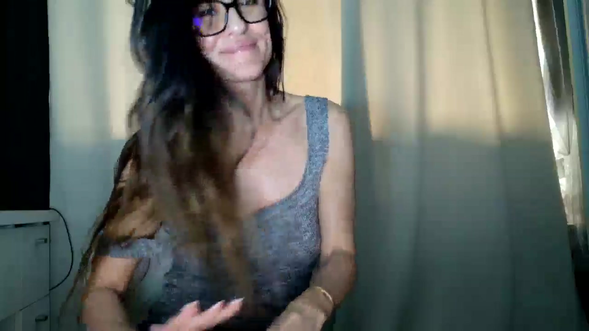 Gallery image thumbnail from DANIELLE's myfreecams stream on, 04/01/2026, 09:59 image 15 of 20