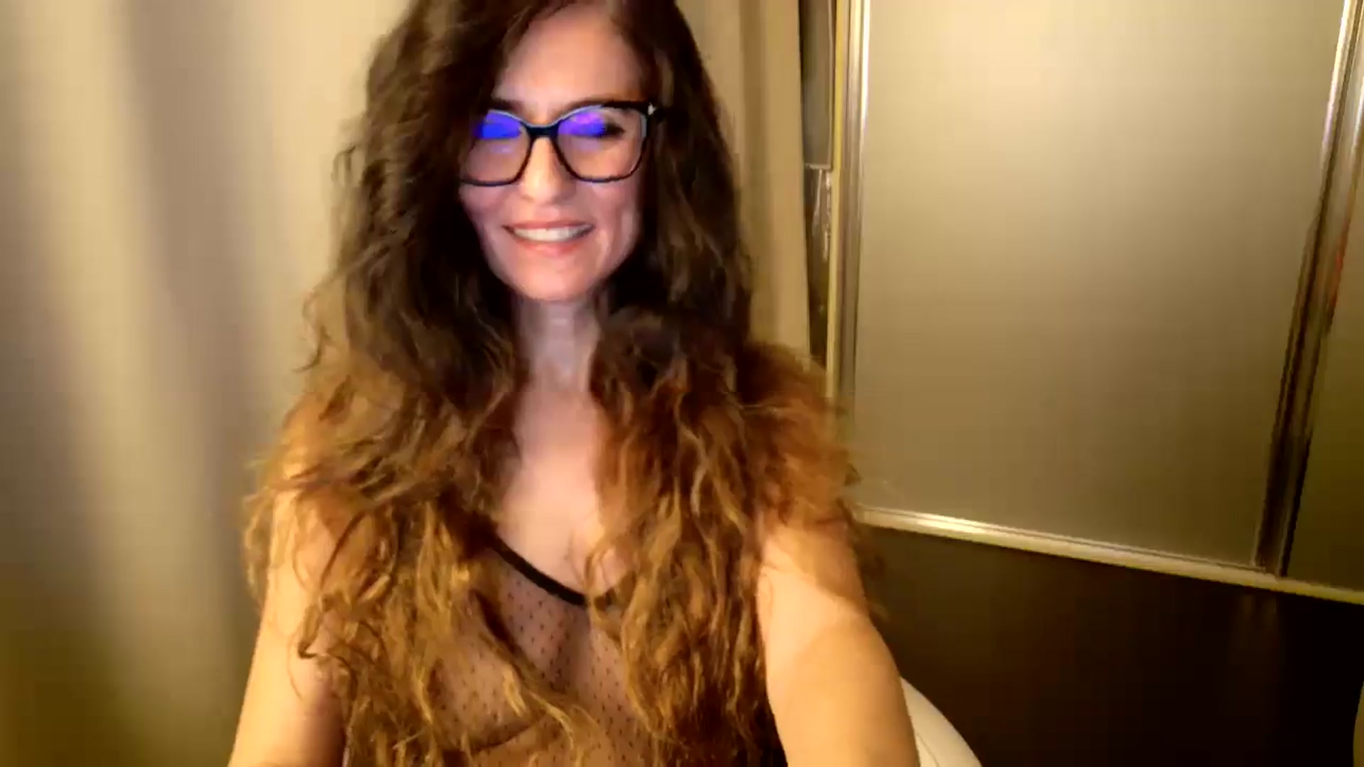 Gallery image thumbnail from DANIELLE's myfreecams stream on, 04/03/2026, 07:50 image 16 of 20