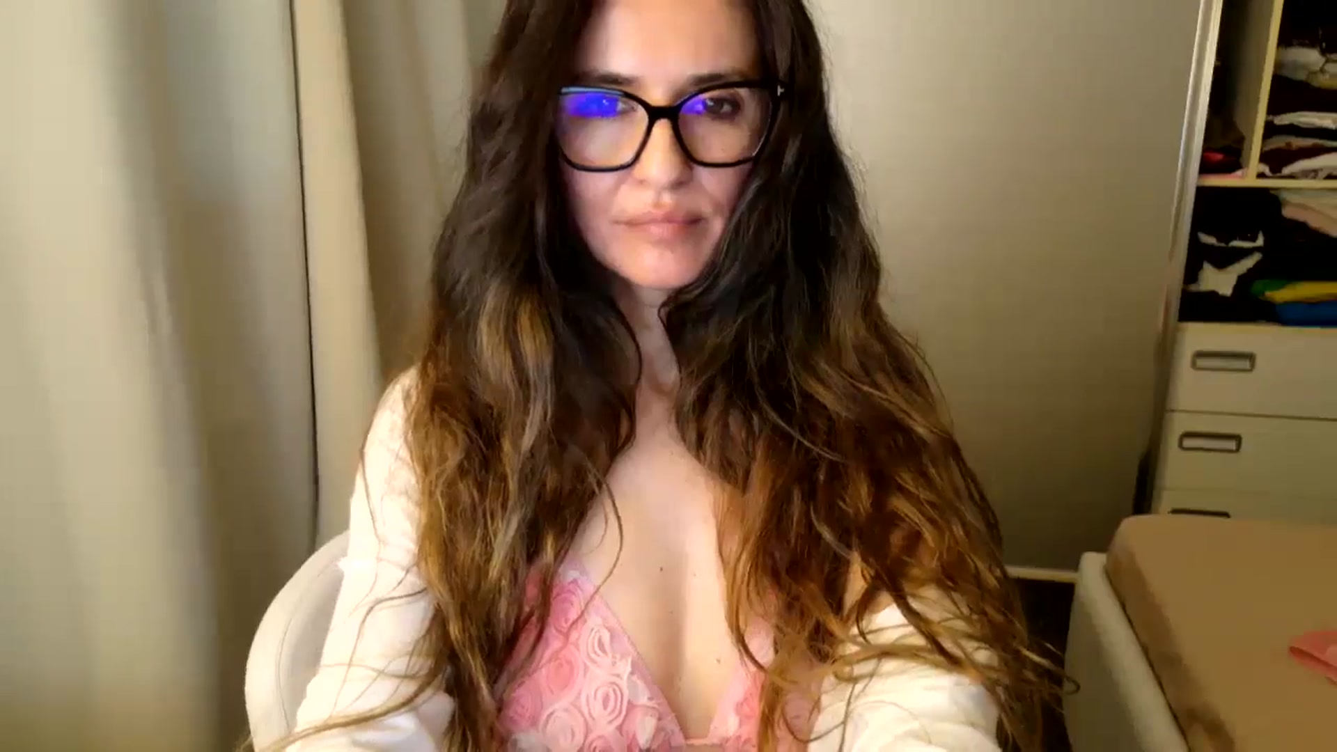 Gallery image thumbnail from DANIELLE's myfreecams stream on, 04/06/2026, 07:13 image 8 of 20