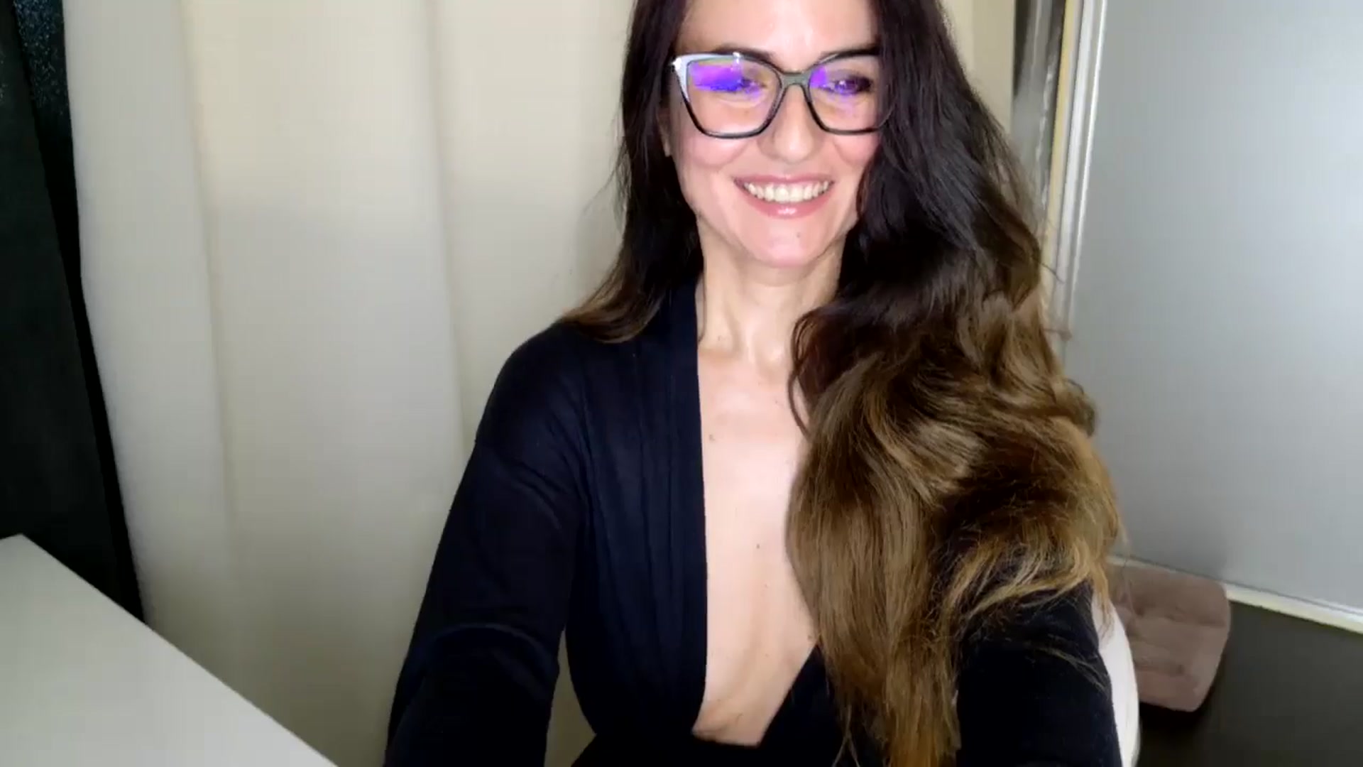 Gallery image thumbnail from DANIELLE's myfreecams stream on, 04/11/2026, 06:38 image 2 of 20