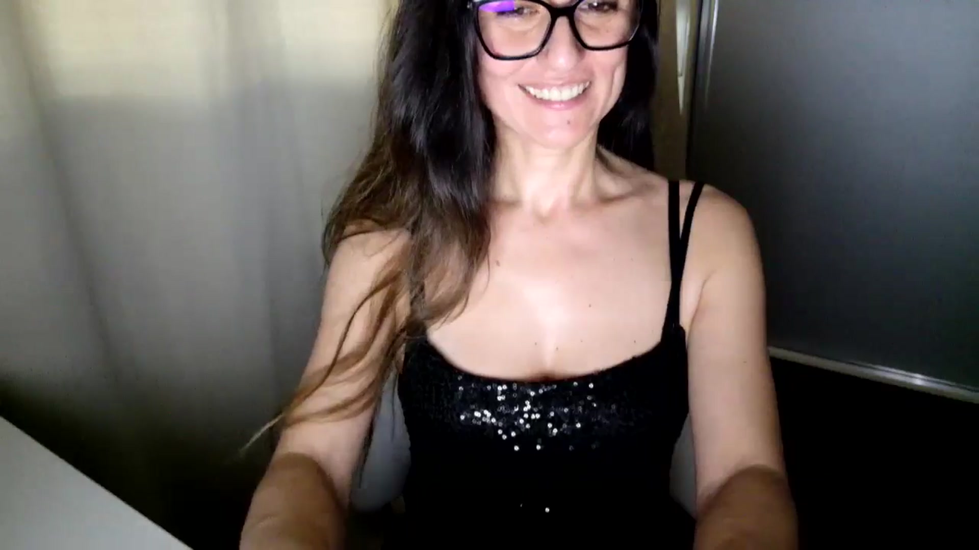 Gallery image thumbnail from DANIELLE's myfreecams stream on, 04/13/2026, 08:31 image 12 of 20