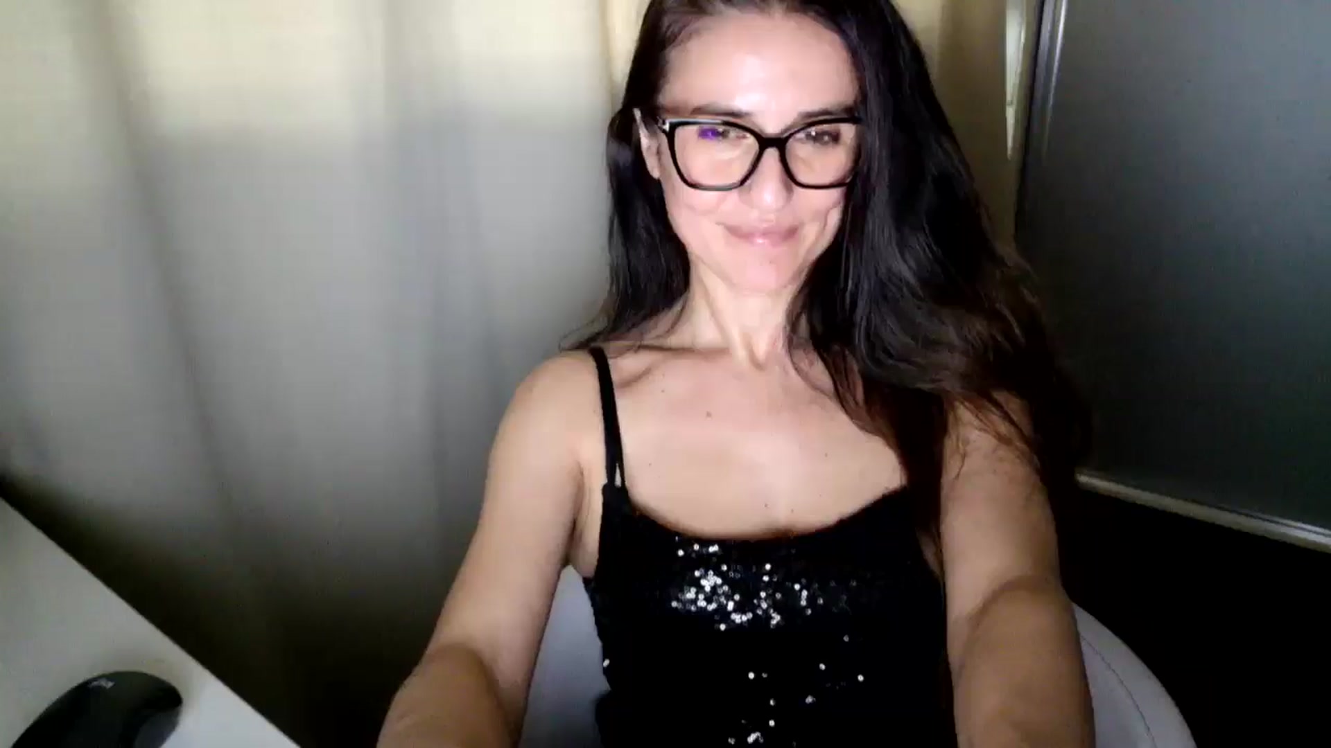 Gallery image thumbnail from DANIELLE's myfreecams stream on, 04/13/2026, 08:31 image 17 of 20