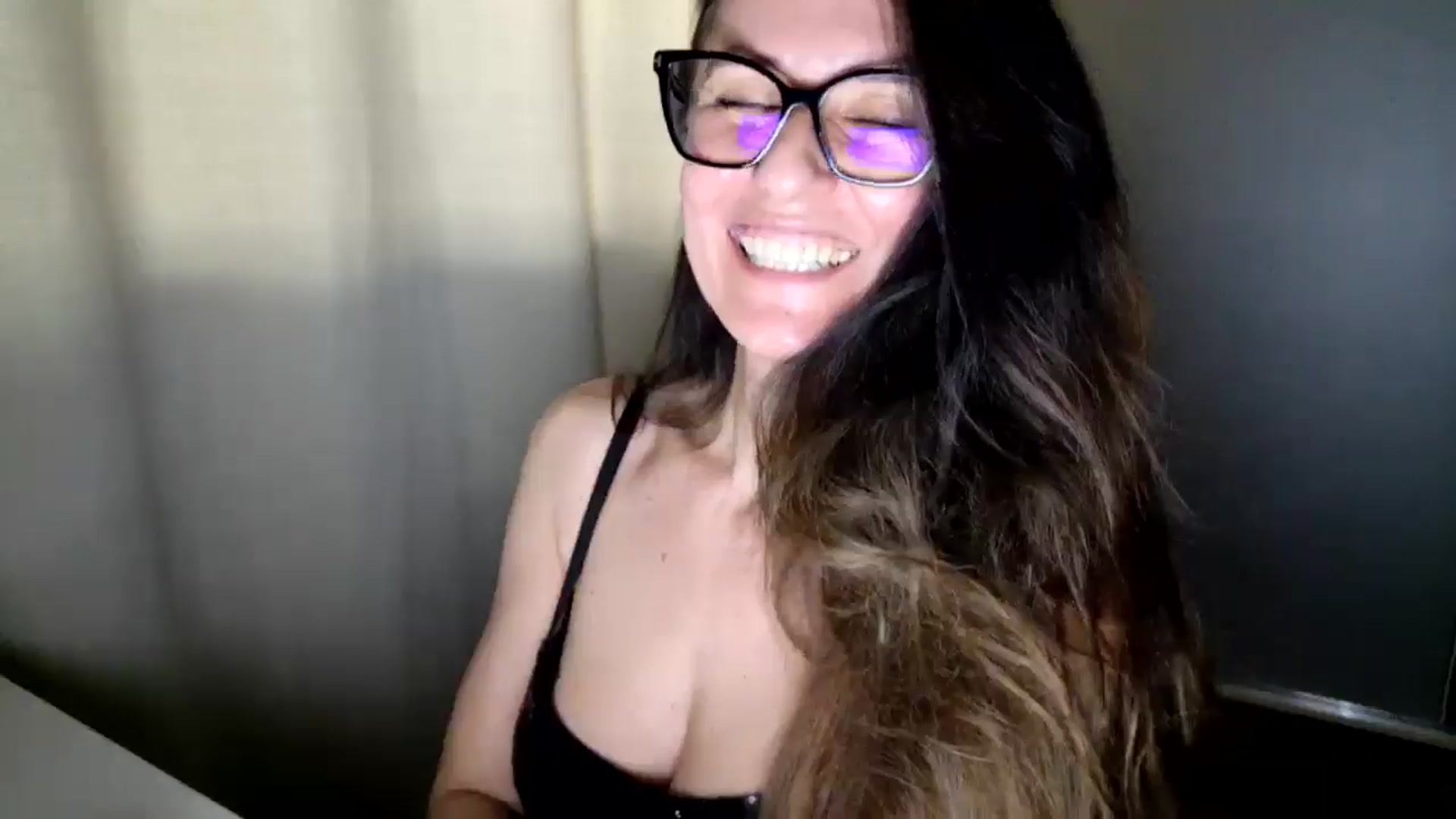 Gallery image thumbnail from DANIELLE's myfreecams stream on, 04/13/2026, 08:31 image 20 of 20