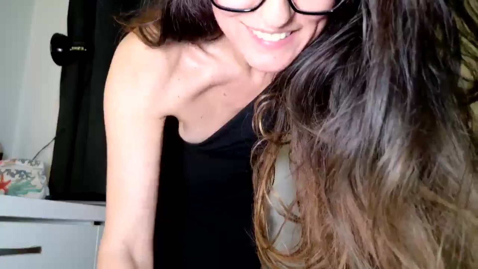 Gallery image thumbnail from DANIELLE's myfreecams stream on, 04/23/2026, 10:38 image 15 of 20