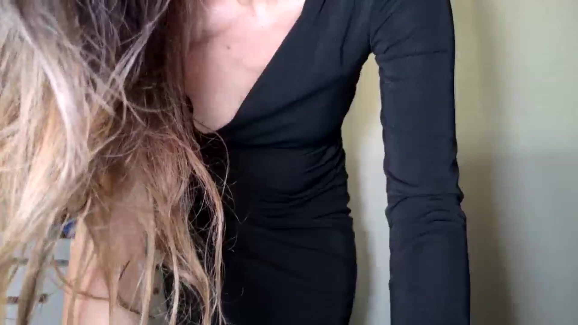 Gallery image thumbnail from DANIELLE's myfreecams stream on, 04/23/2026, 10:38 image 10 of 20