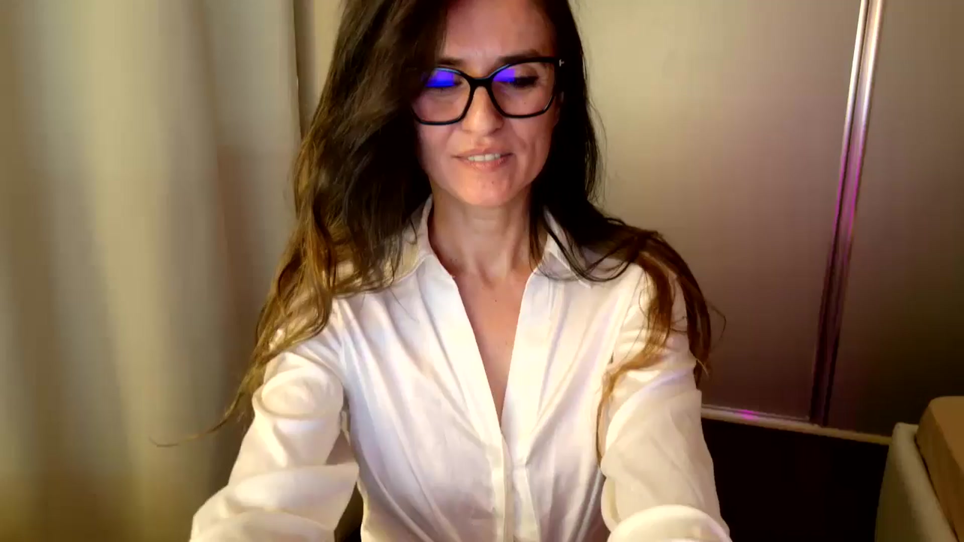 Gallery image thumbnail from DANIELLE's myfreecams stream on, 05/01/2026, 06:32 image 6 of 20