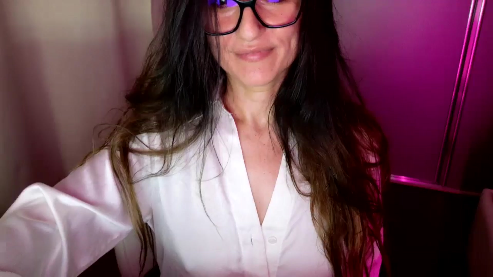Gallery image thumbnail from DANIELLE's myfreecams stream on, 05/04/2026, 08:52 image 20 of 20