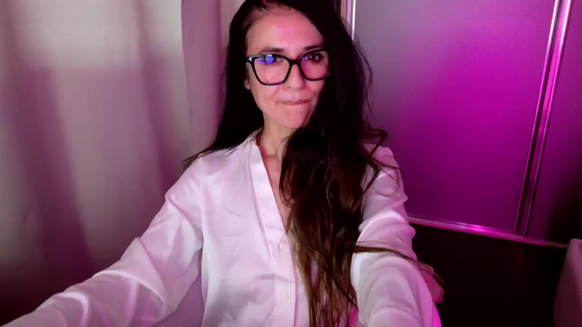 Gallery image thumbnail from DANIELLE's myfreecams stream on, 05/04/2026, 08:52 image 8 of 20