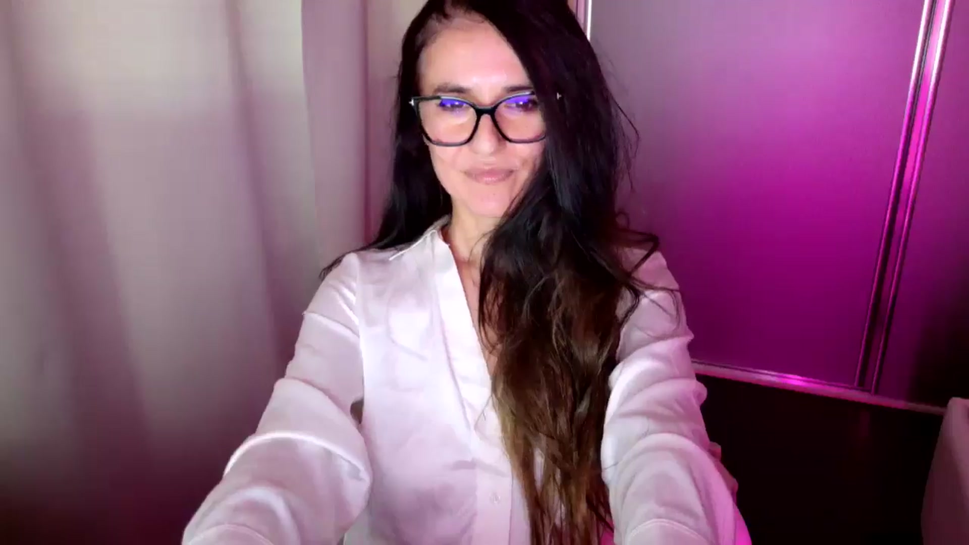 Gallery image thumbnail from DANIELLE's myfreecams stream on, 05/04/2026, 08:52 image 14 of 20
