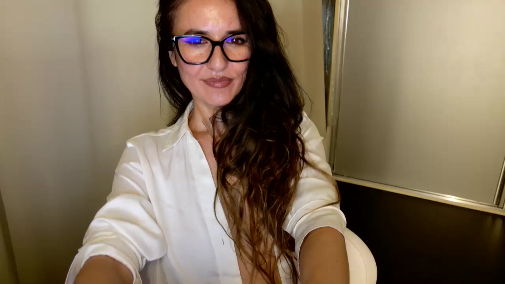 Gallery image thumbnail from DANIELLE's myfreecams stream on, 05/11/2026, 06:41 image 12 of 20