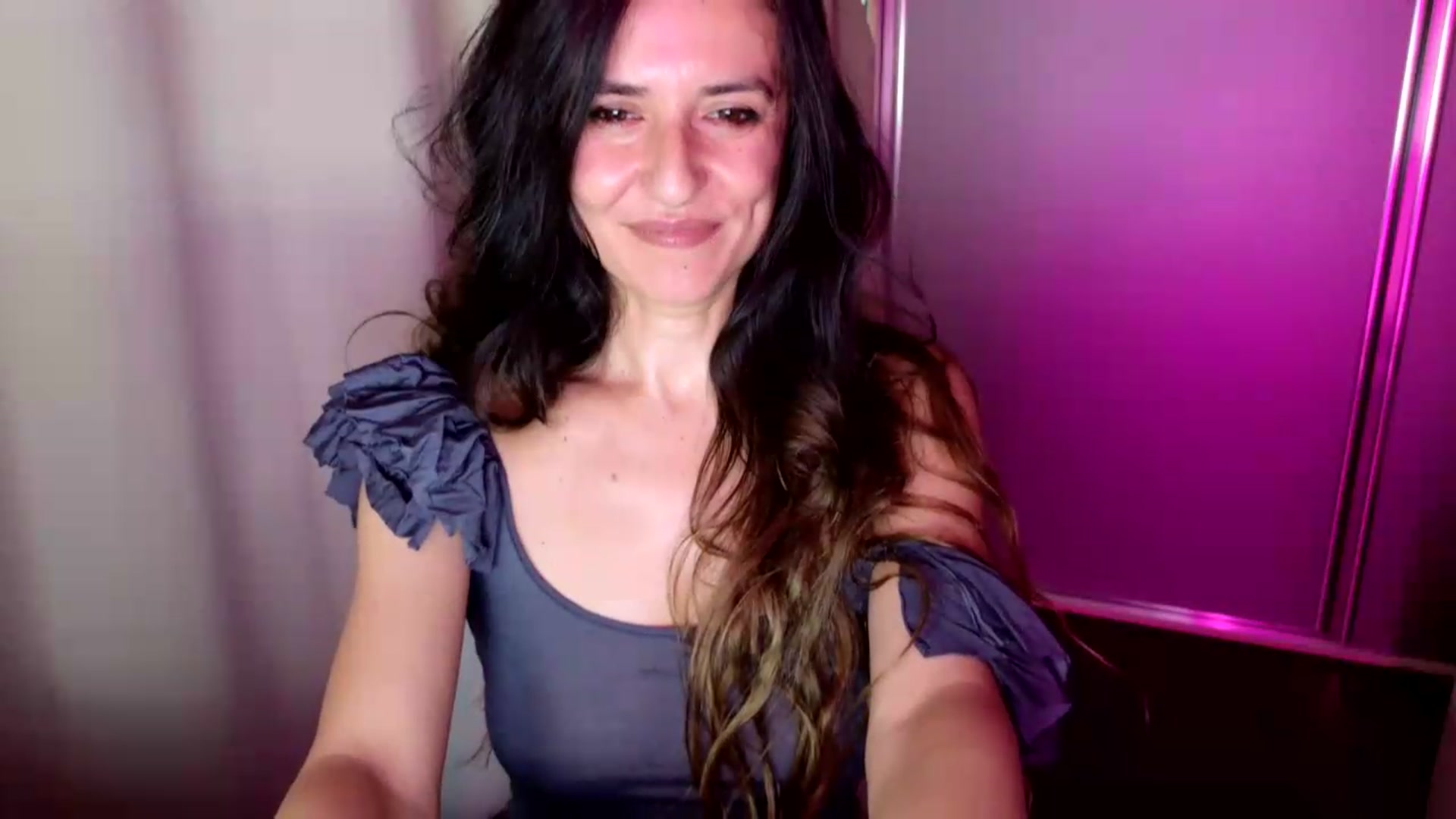 Gallery image thumbnail from DANIELLE's myfreecams stream on, 05/12/2026, 06:58 image 6 of 20