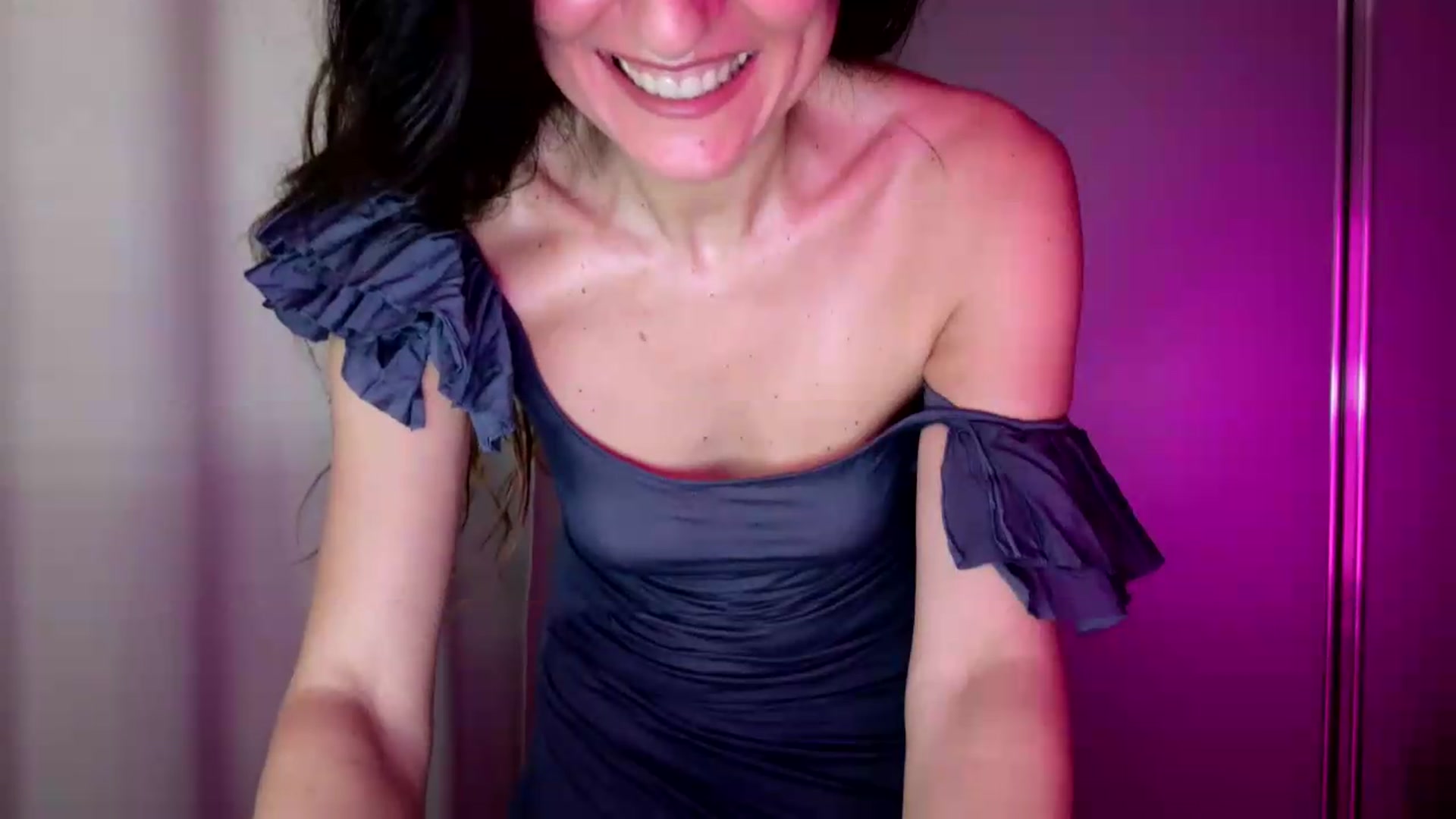 Gallery image thumbnail from DANIELLE's myfreecams stream on, 05/12/2026, 06:58 image 11 of 20