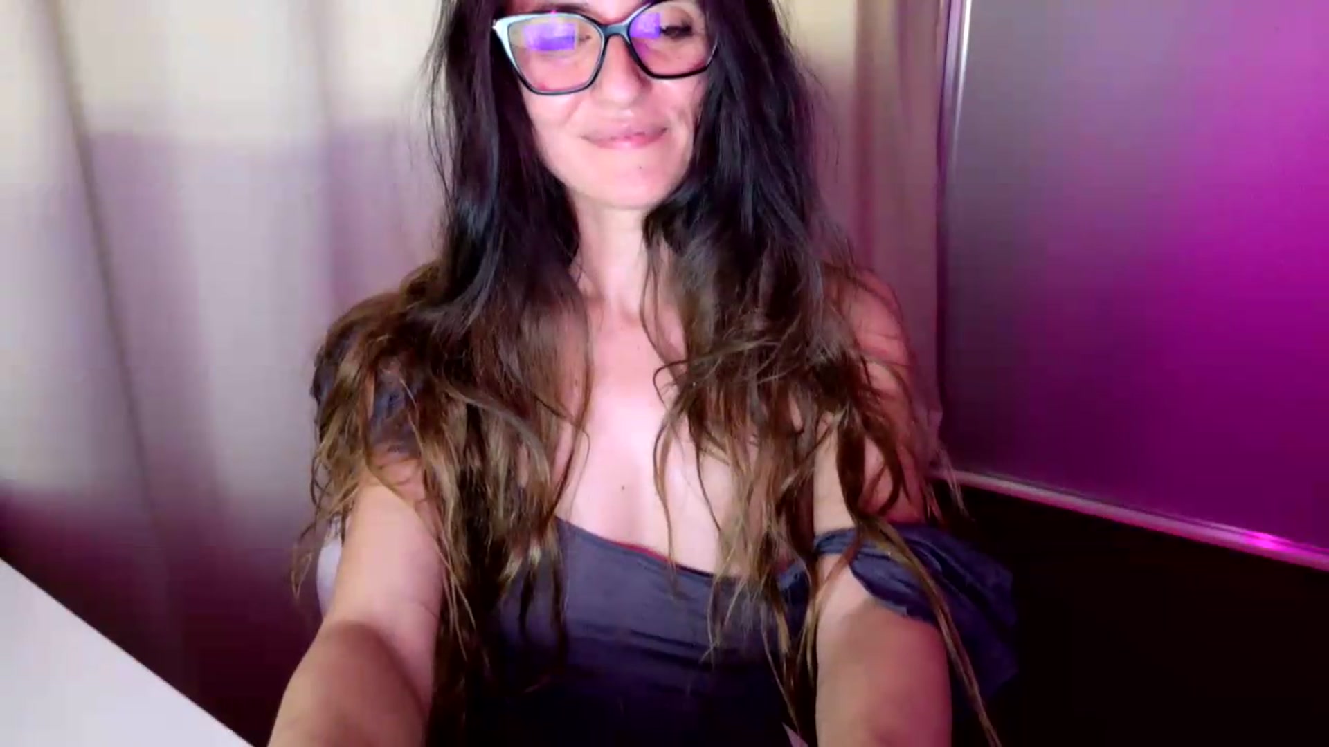 Gallery image thumbnail from DANIELLE's myfreecams stream on, 05/12/2026, 12:15 image 4 of 20