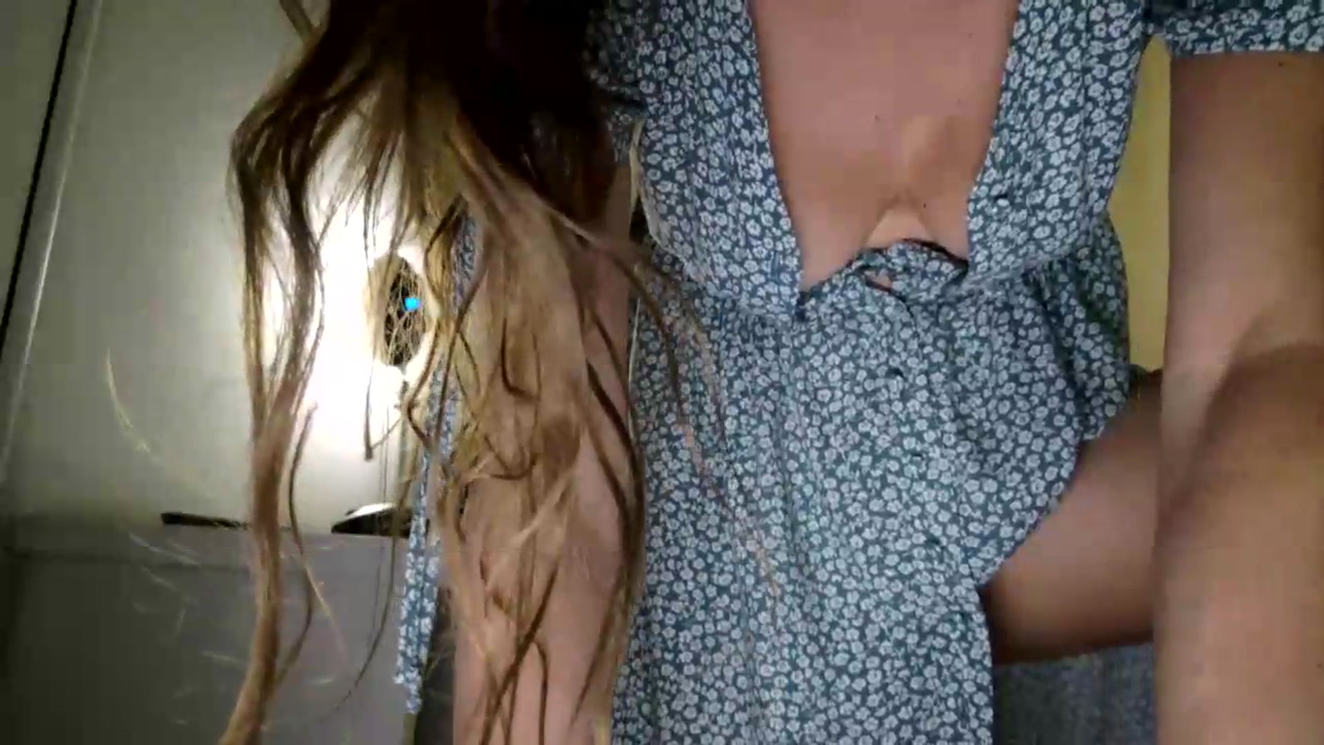 Gallery image thumbnail from DANIELLE's myfreecams stream on, 05/21/2026, 10:02 image 13 of 20