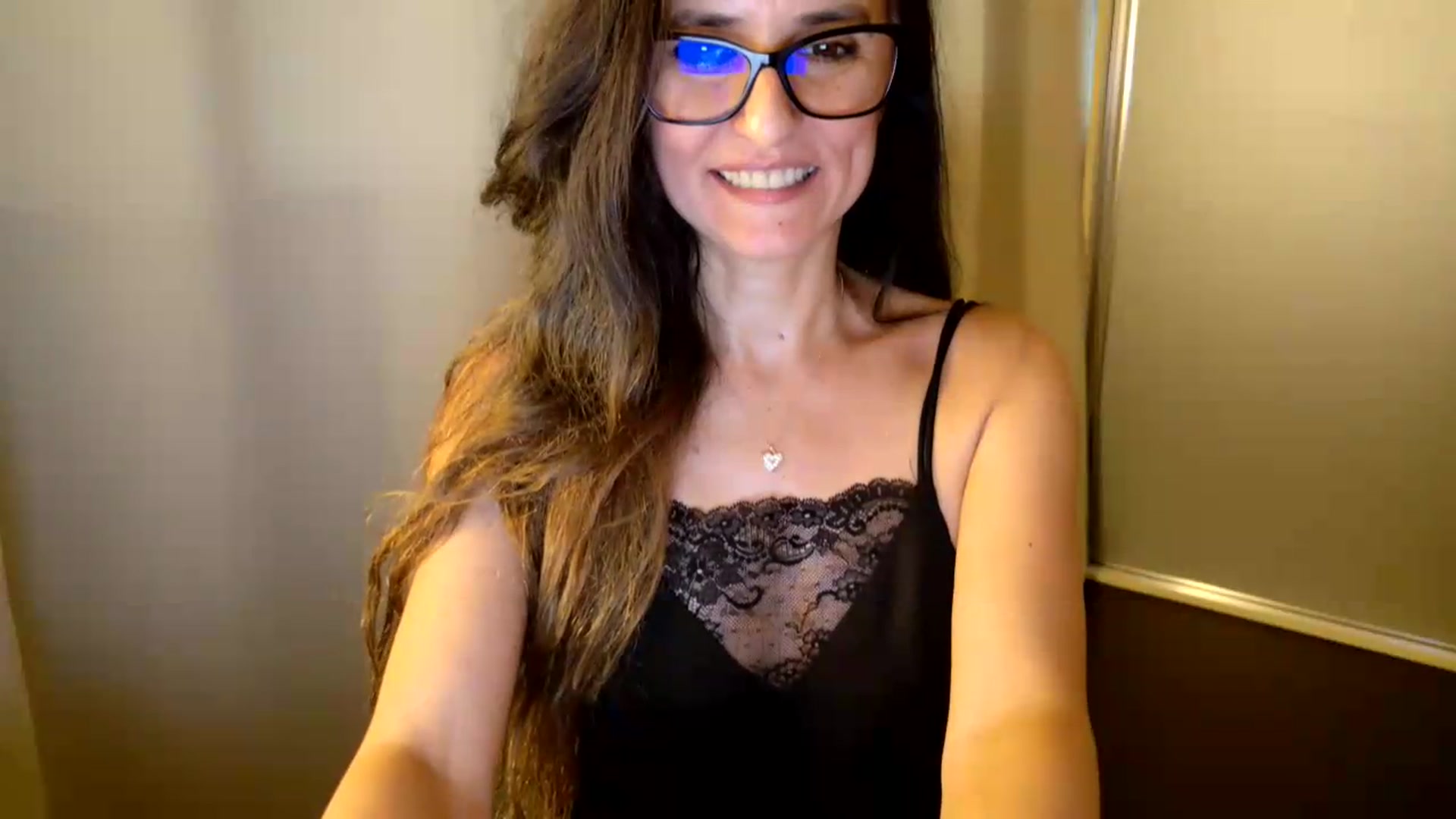Gallery image thumbnail from DANIELLE's myfreecams stream on, 06/23/2026, 11:13 image 6 of 20