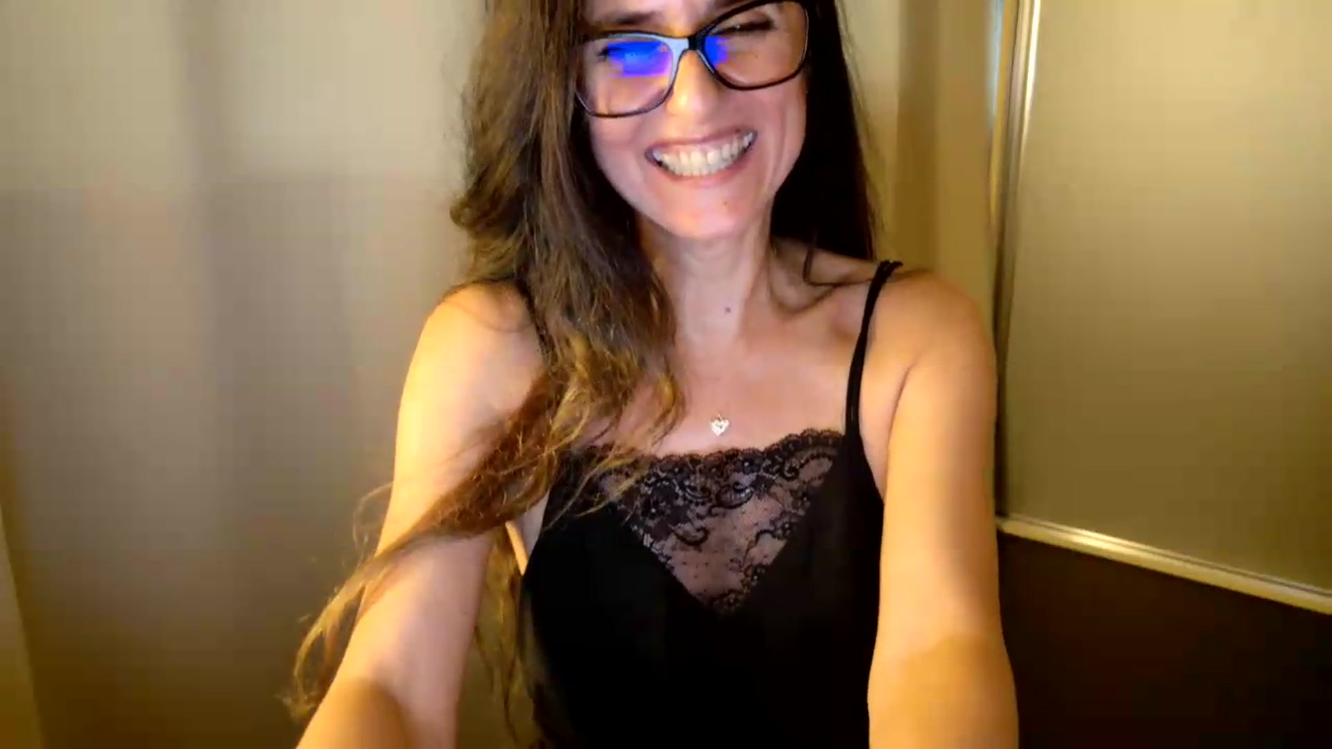 Gallery image thumbnail from DANIELLE's myfreecams stream on, 06/23/2026, 11:13 image 8 of 20