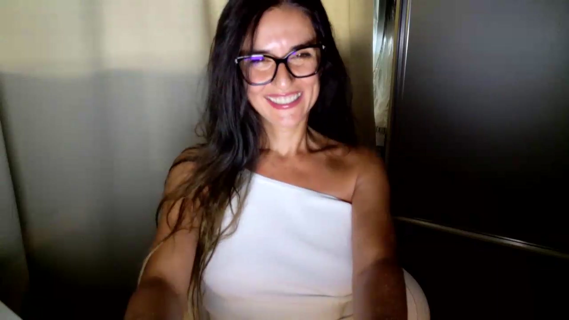 Gallery image thumbnail from DANIELLE's myfreecams stream on, 07/12/2026, 07:26 image 11 of 20