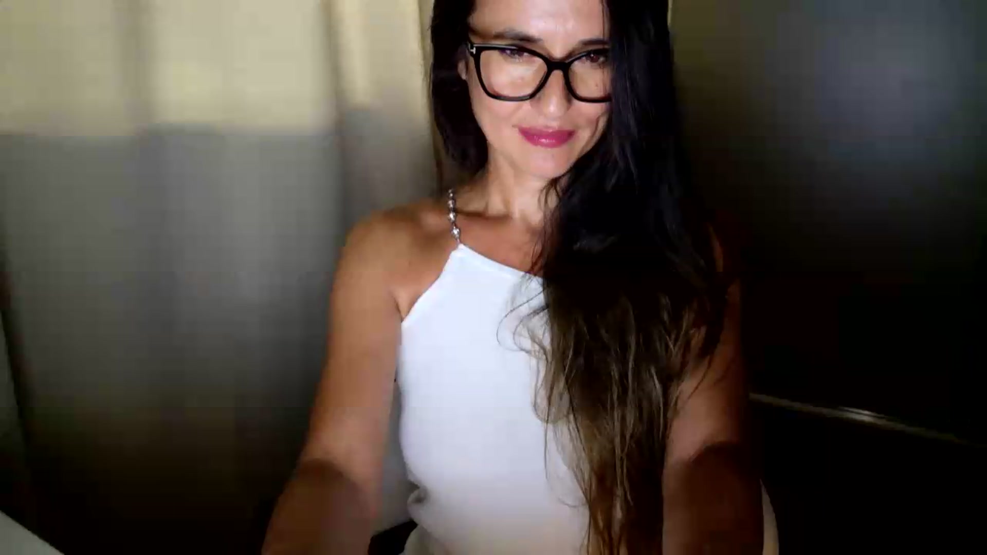 Gallery image thumbnail from DANIELLE's myfreecams stream on, 07/12/2026, 08:40 image 19 of 20