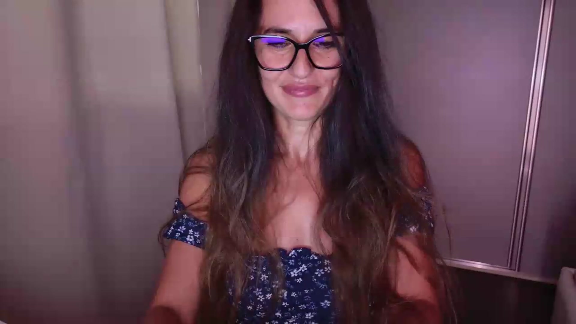Gallery image thumbnail from DANIELLE's myfreecams stream on, 07/20/2026, 11:24 image 11 of 20