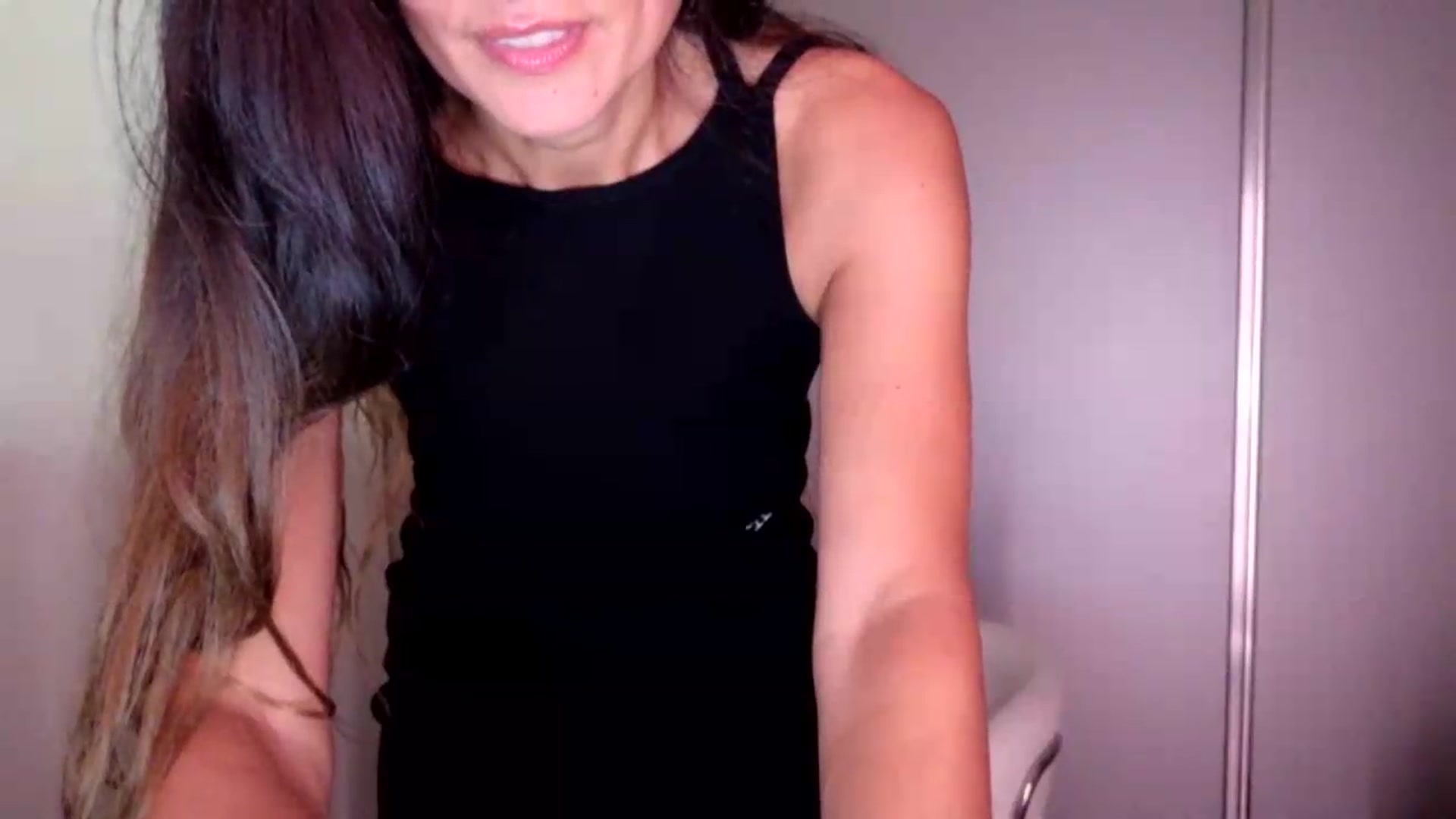 Gallery image thumbnail from DANIELLE's myfreecams stream on, 07/26/2026, 07:27 image 14 of 20