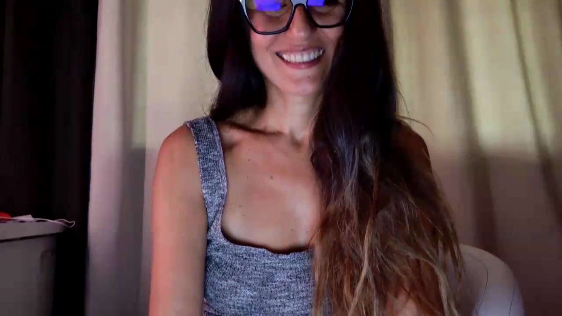 Gallery image thumbnail from DANIELLE's myfreecams stream on, 08/03/2026, 12:53 image 11 of 20