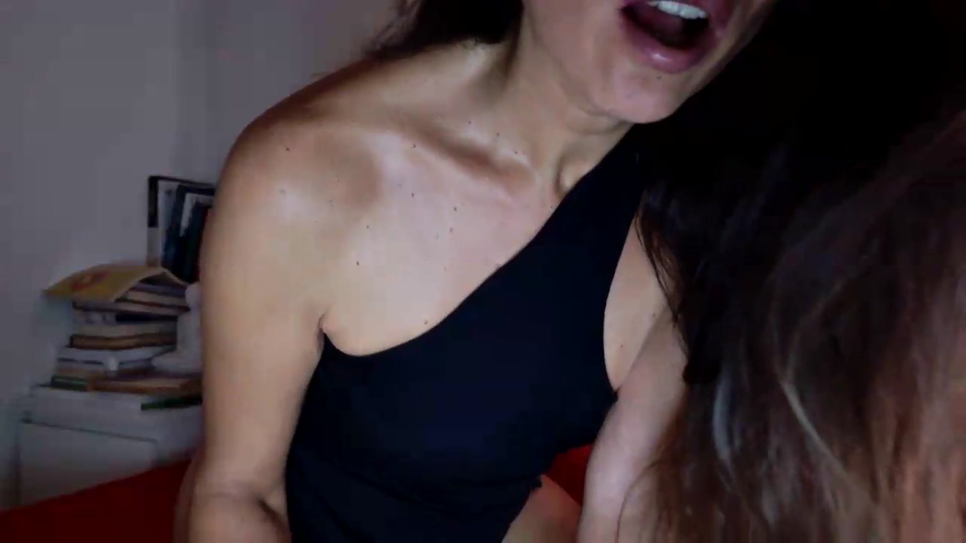 Gallery image thumbnail from DANIELLE's myfreecams stream on, 08/05/2026, 11:39 image 8 of 20