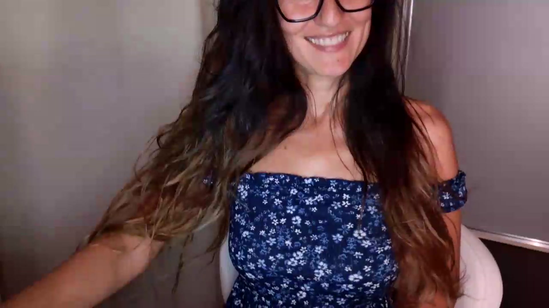 Gallery image thumbnail from DANIELLE's myfreecams stream on, 08/18/2026, 08:03 image 3 of 20