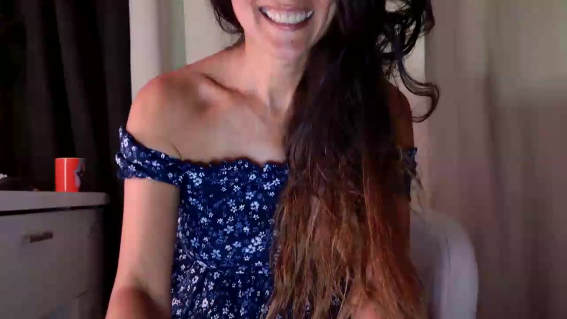 Gallery image thumbnail from DANIELLE's myfreecams stream on, 08/18/2026, 09:27 image 2 of 20