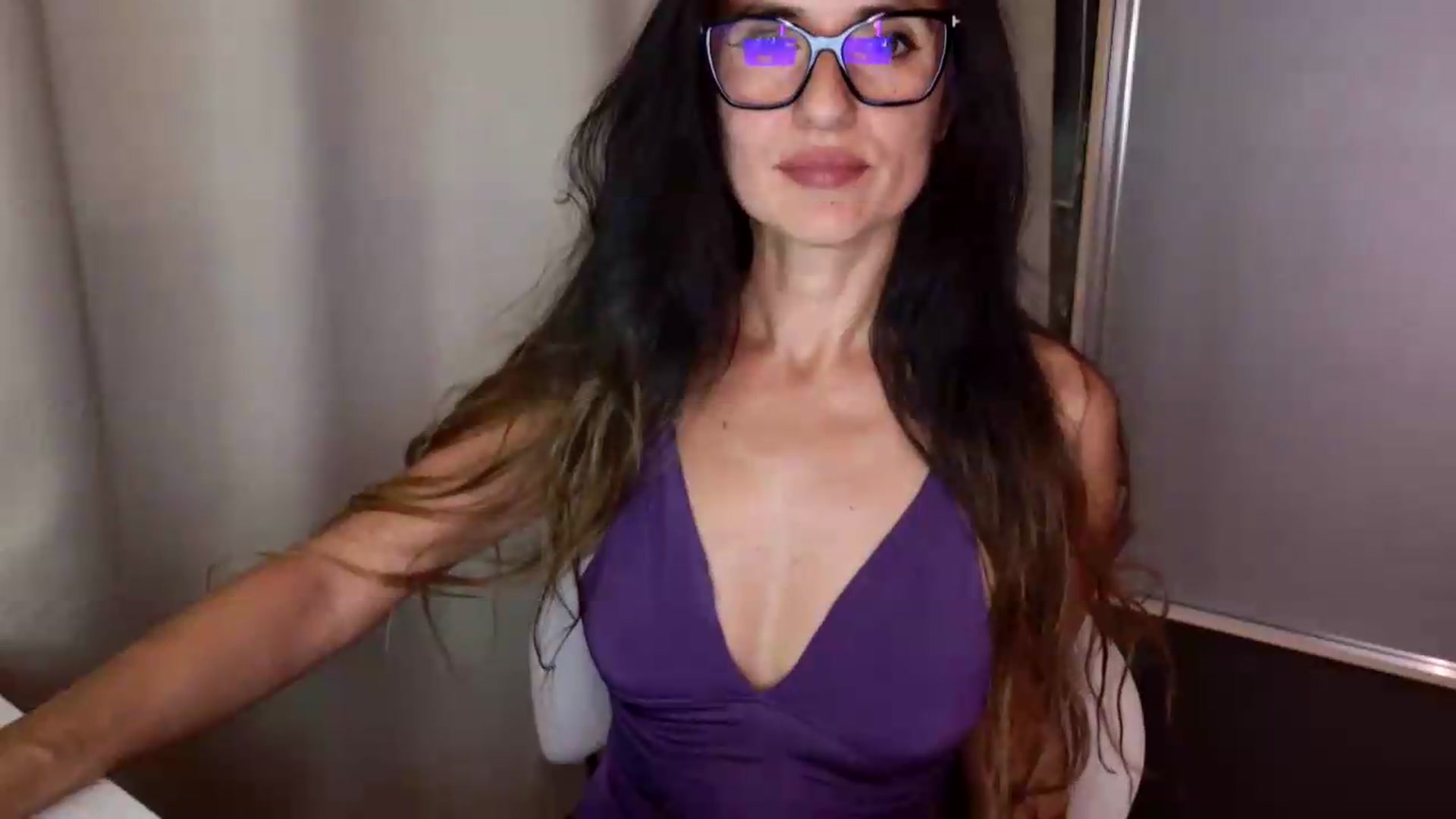 Gallery image thumbnail from DANIELLE's myfreecams stream on, 08/19/2026, 05:10 image 13 of 20