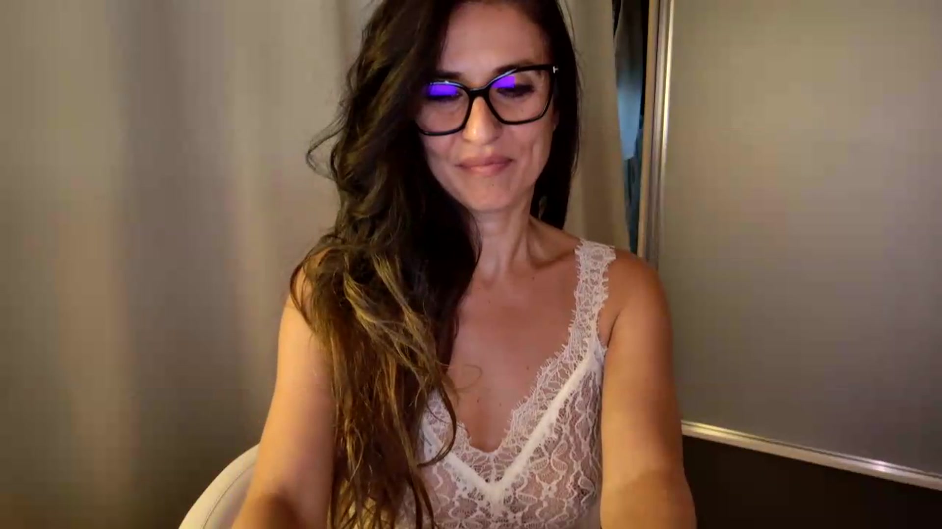 Gallery image thumbnail from DANIELLE's myfreecams stream on, 08/28/2026, 08:19 image 2 of 20