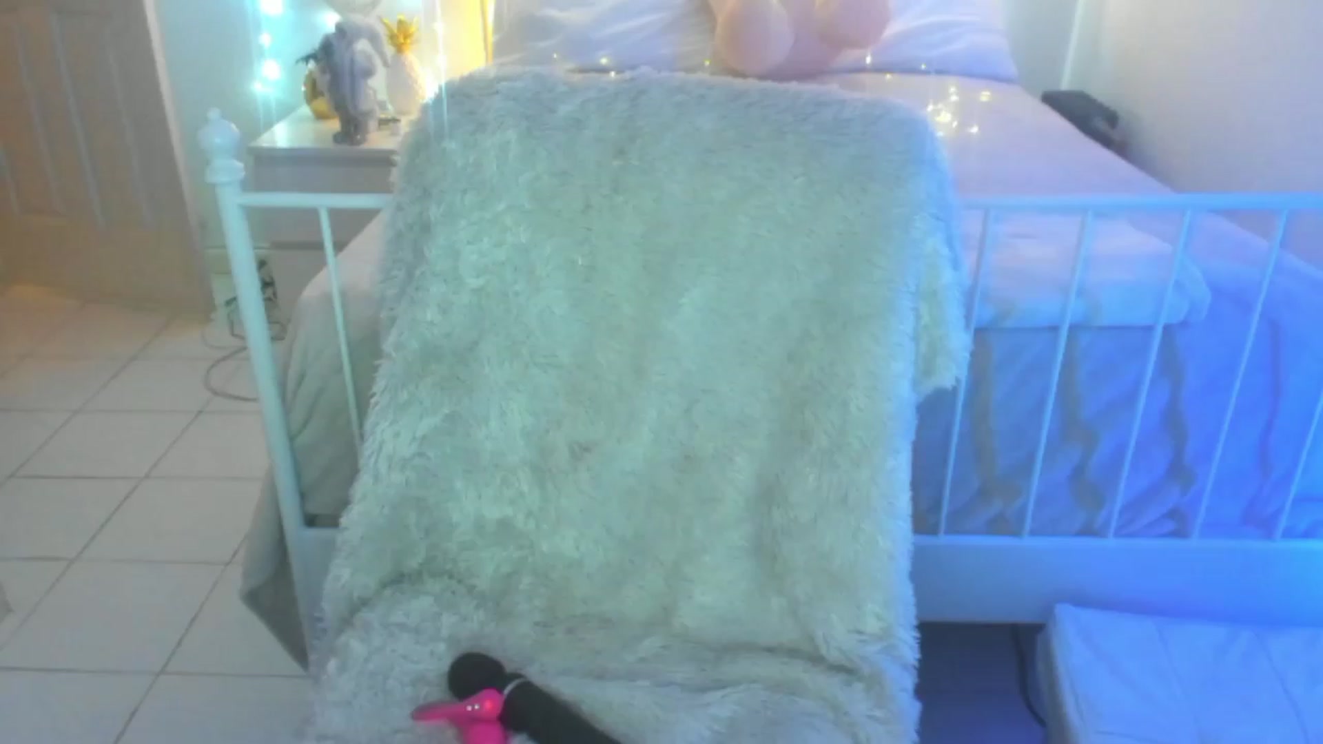 Gallery image thumbnail from DANIIITITIS's myfreecams stream on, 11/24/2022, 23:01 image 13 of 20