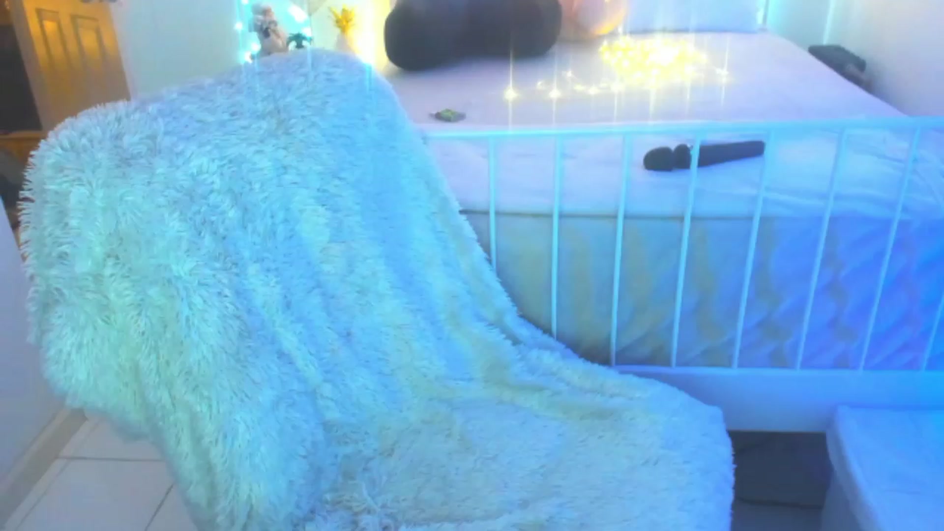 Gallery image thumbnail from DANIIITITIS's myfreecams stream on, 12/01/2022, 11:25 image 11 of 20