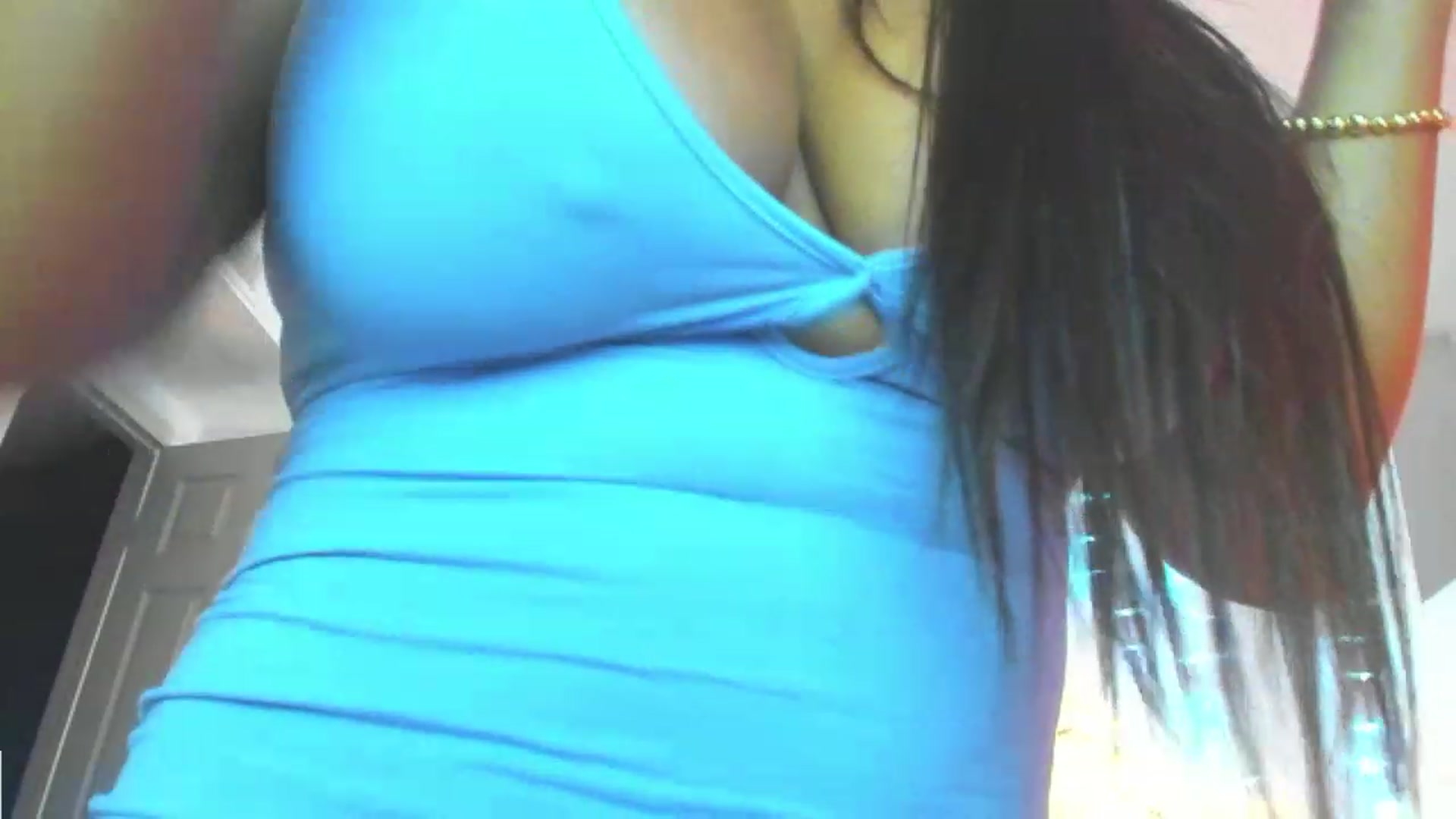 Gallery image thumbnail from DANIIITITIS's myfreecams stream on, 01/19/2023, 22:04 image 13 of 20