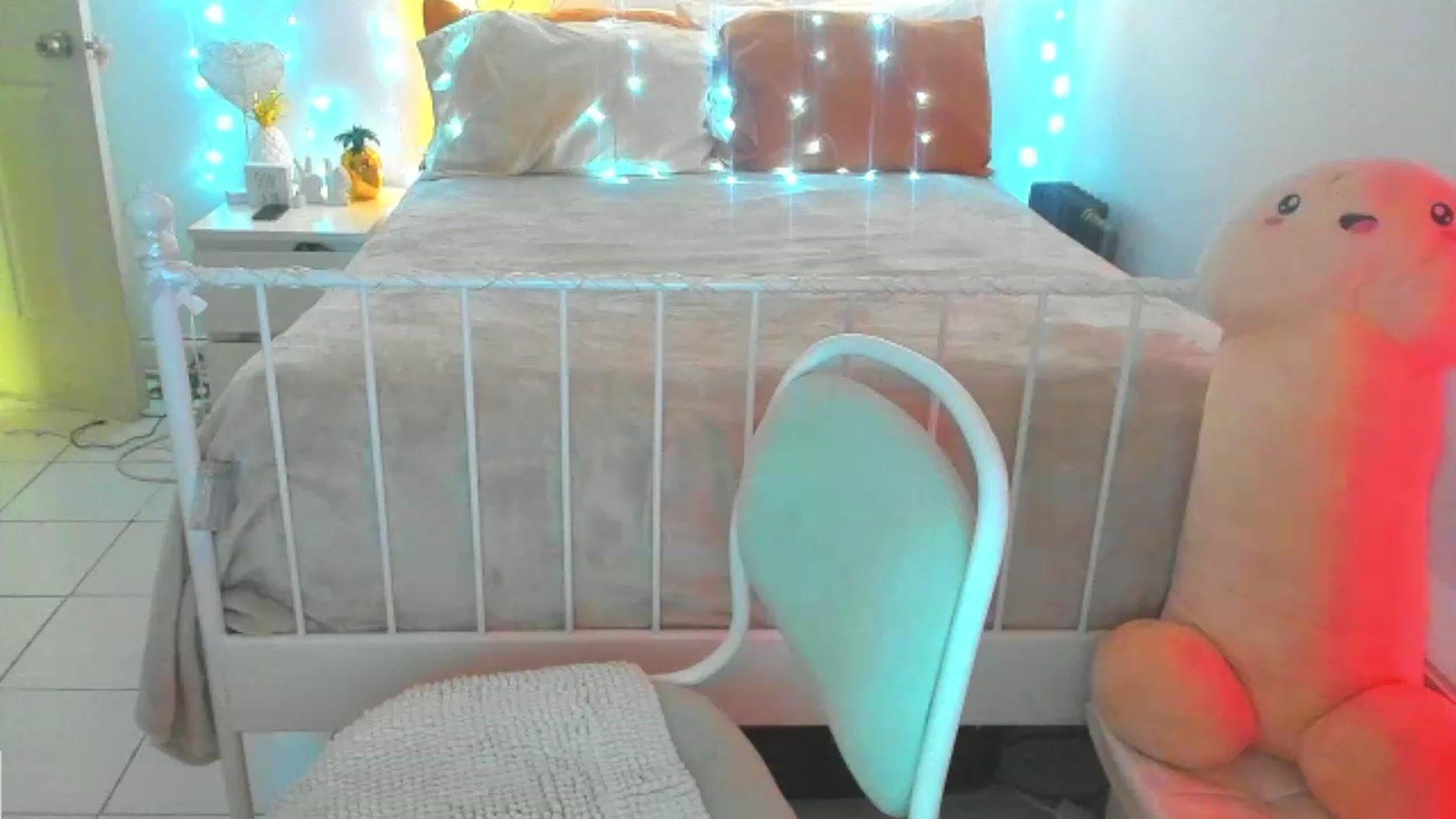 Gallery image thumbnail from DANIIITITIS's myfreecams stream on, 01/19/2023, 22:04 image 3 of 20