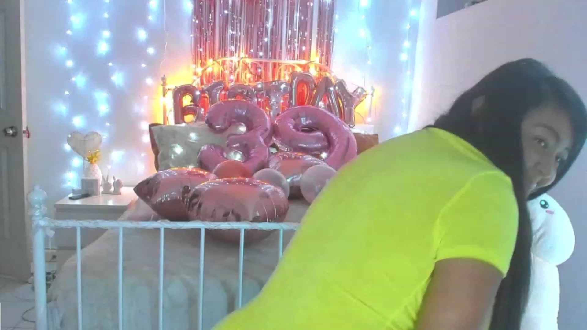 Gallery image thumbnail from DANIIITITIS's myfreecams stream on, 01/26/2023, 02:01 image 5 of 20