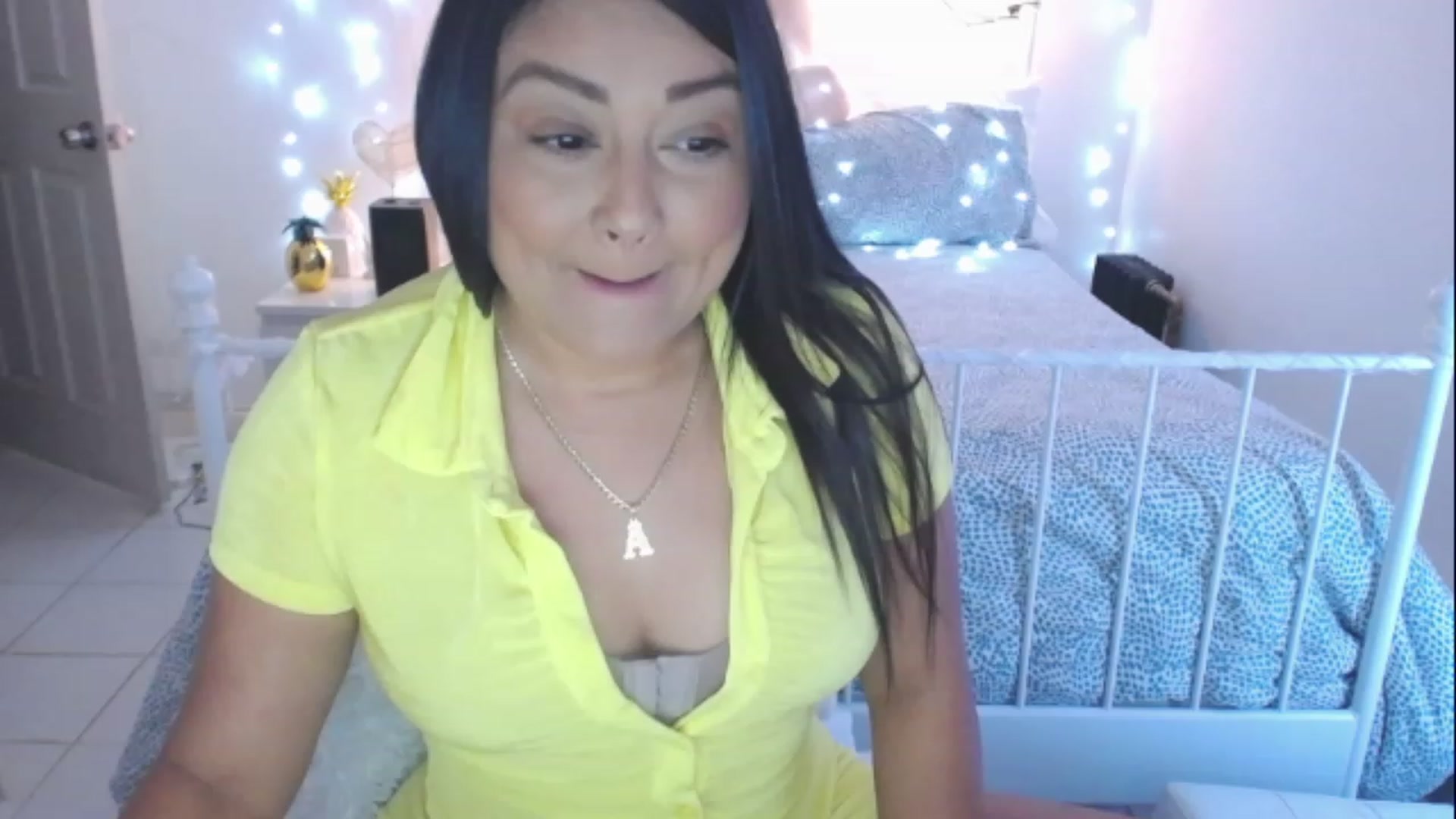 Gallery image thumbnail from DANIIITITIS's myfreecams stream on, 03/06/2023, 18:01 image 14 of 20