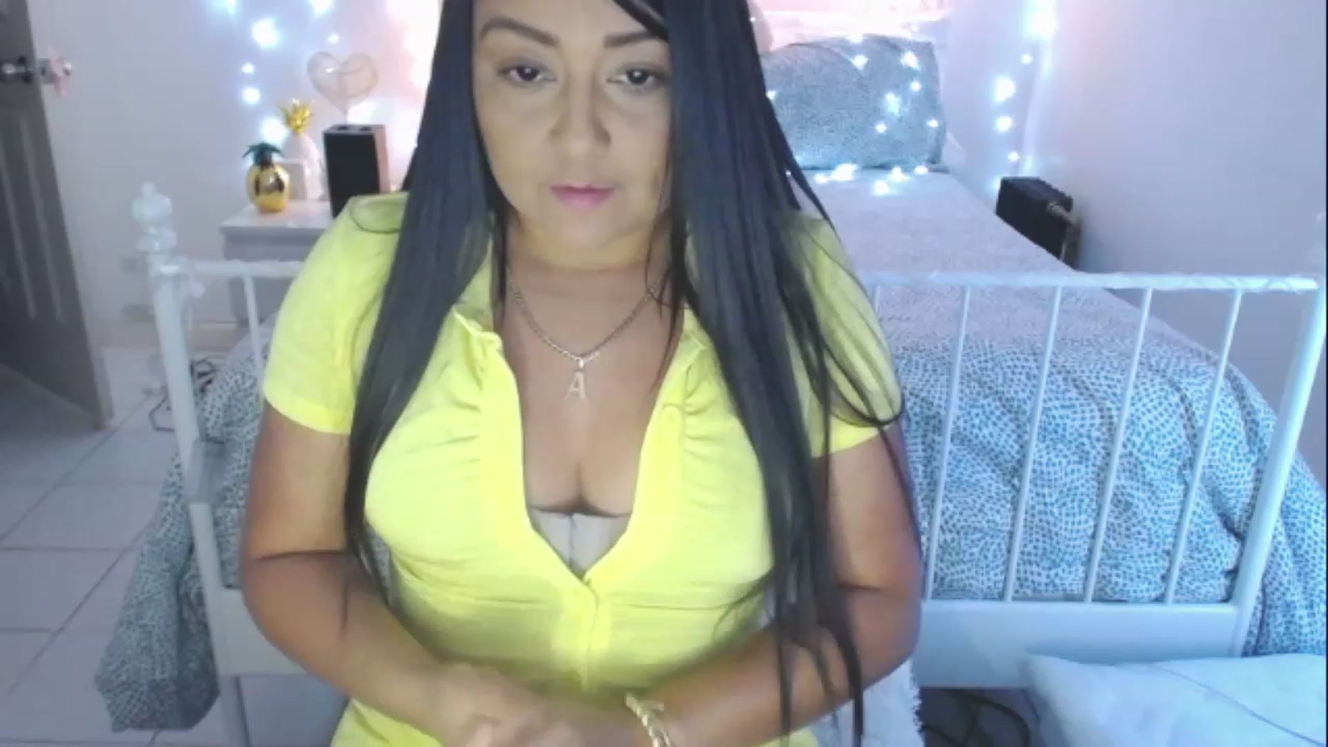 Gallery image thumbnail from DANIIITITIS's myfreecams stream on, 03/07/2023, 24:02 image 13 of 20