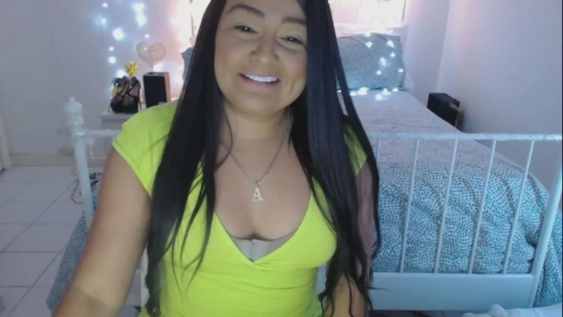 Gallery image thumbnail from DANIIITITIS's myfreecams stream on, 03/09/2023, 18:21 image 5 of 20