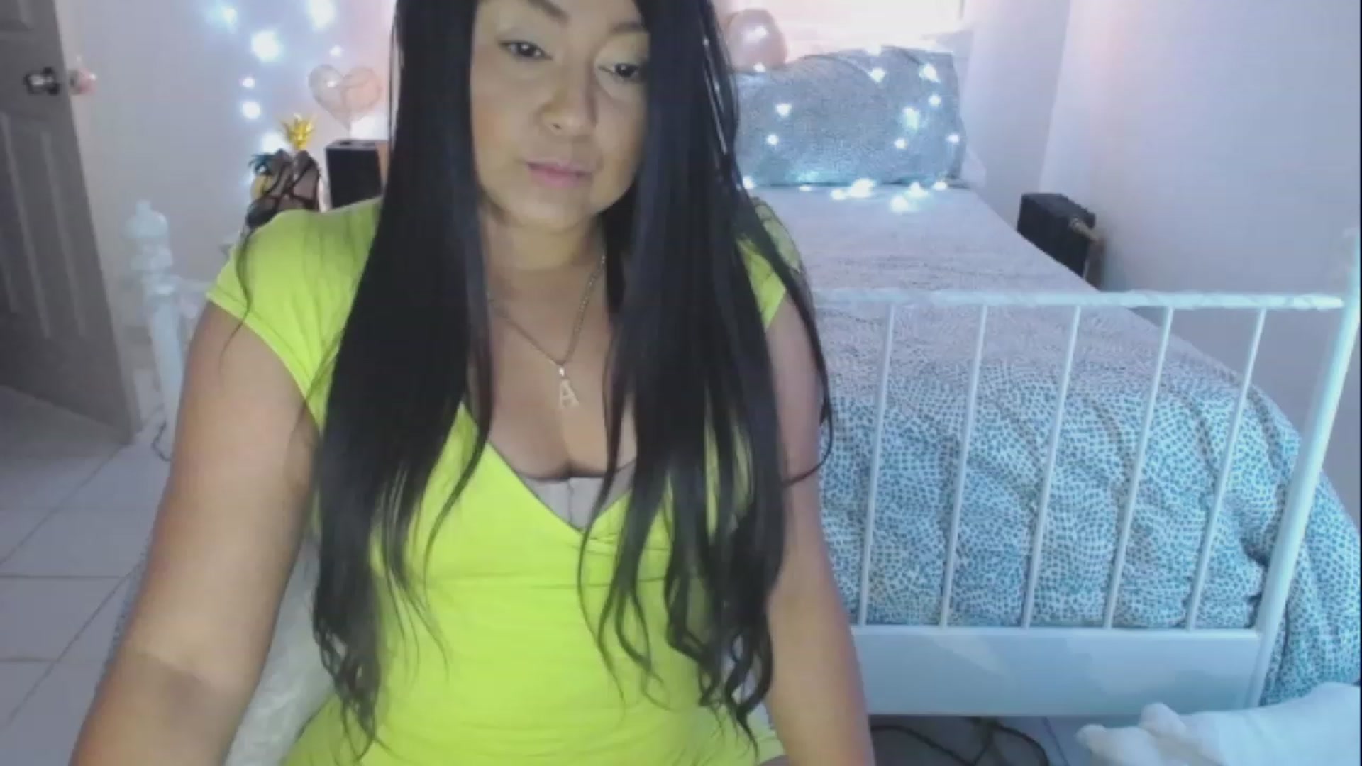 Gallery image thumbnail from DANIIITITIS's myfreecams stream on, 03/09/2023, 19:09 image 8 of 20