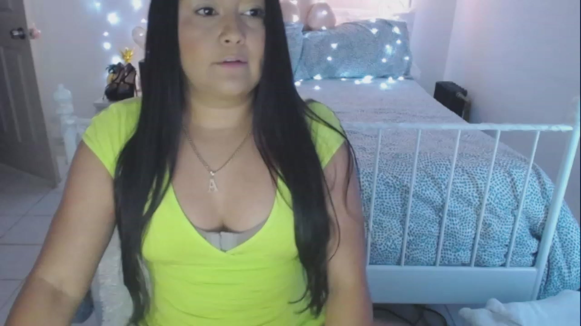 Gallery image thumbnail from DANIIITITIS's myfreecams stream on, 03/09/2023, 19:09 image 15 of 20