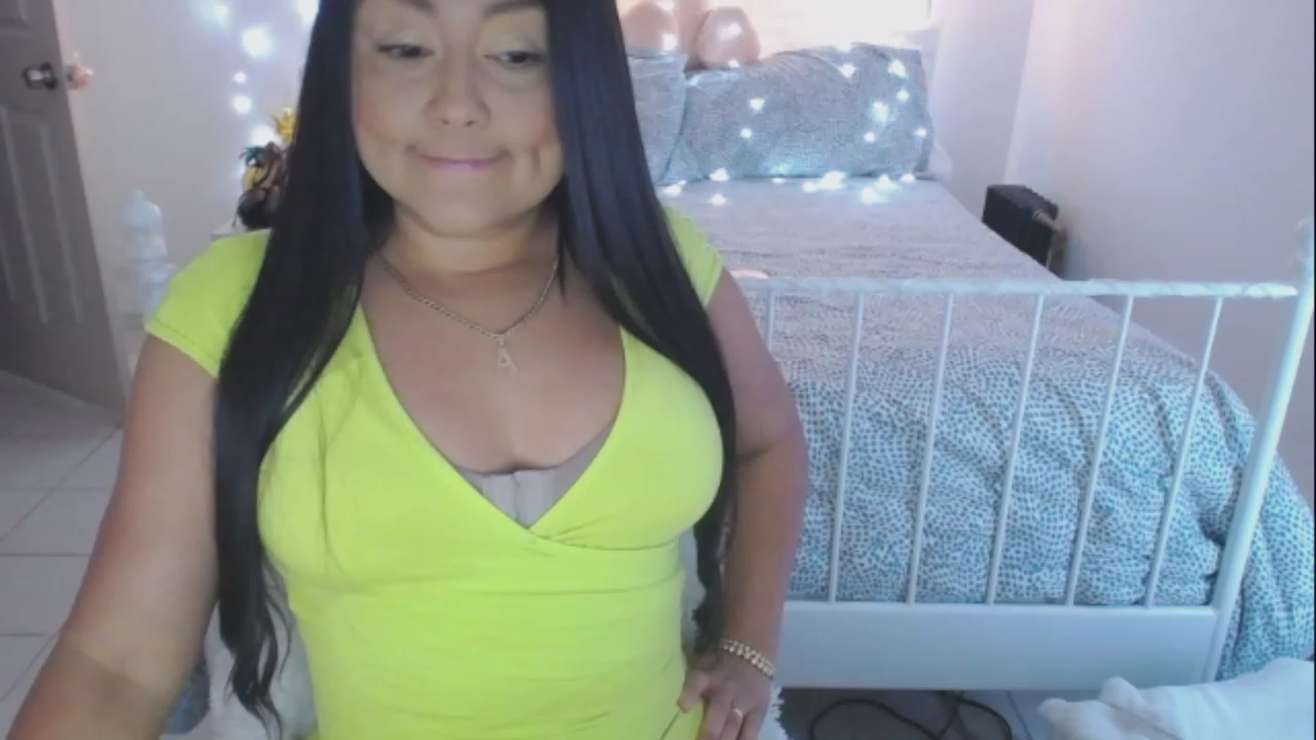 Gallery image thumbnail from DANIIITITIS's myfreecams stream on, 03/09/2023, 19:09 image 20 of 20