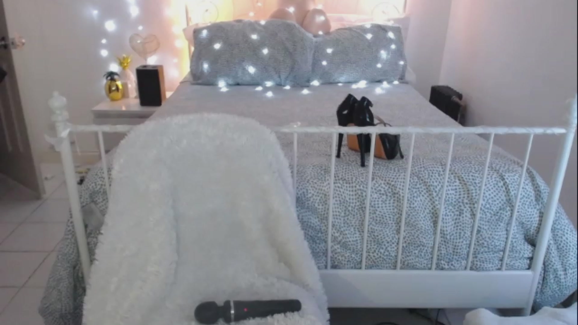Gallery image thumbnail from DANIIITITIS's myfreecams stream on, 03/11/2023, 16:01 image 18 of 20