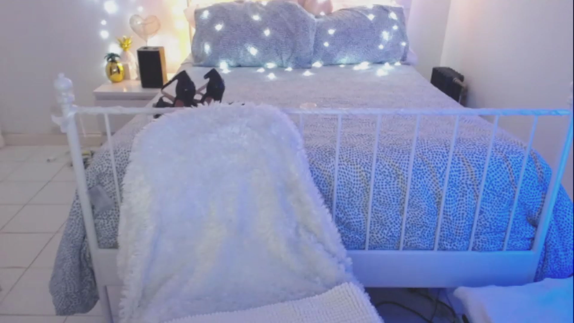 Gallery image thumbnail from DANIIITITIS's myfreecams stream on, 03/11/2023, 19:05 image 13 of 20